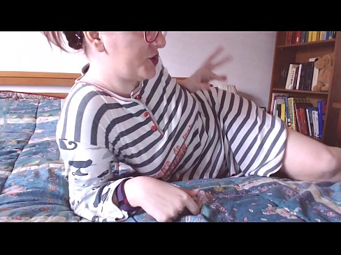 ❤️ Tangohia tenei tikaokao pango nui i roto i to waha taurekareka iti ❤ Homemade porn i a matou